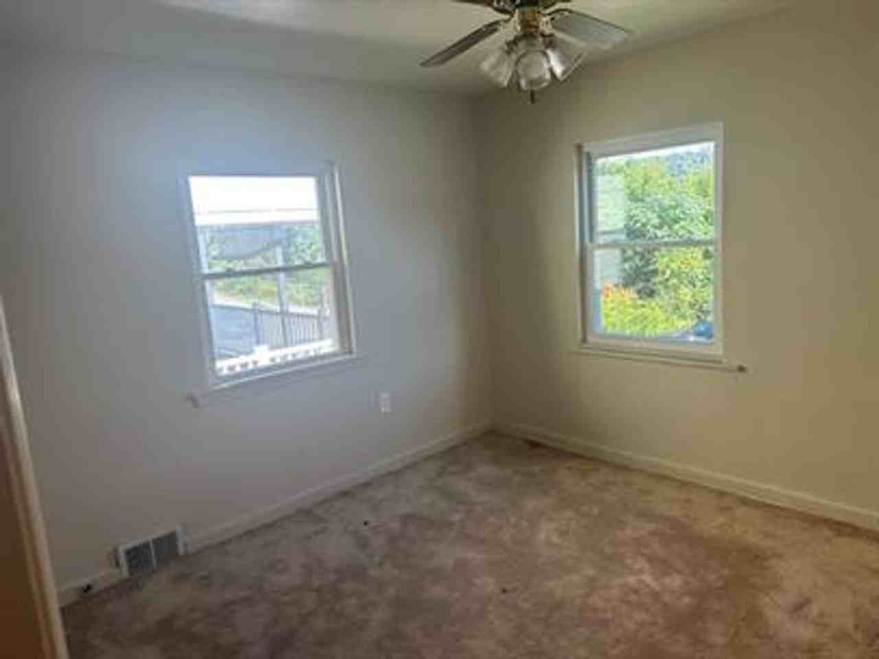 101 N 3rd St - Photo 6 of 9