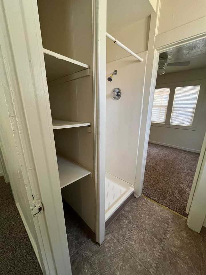 1034 State St - Photo 7 of 15