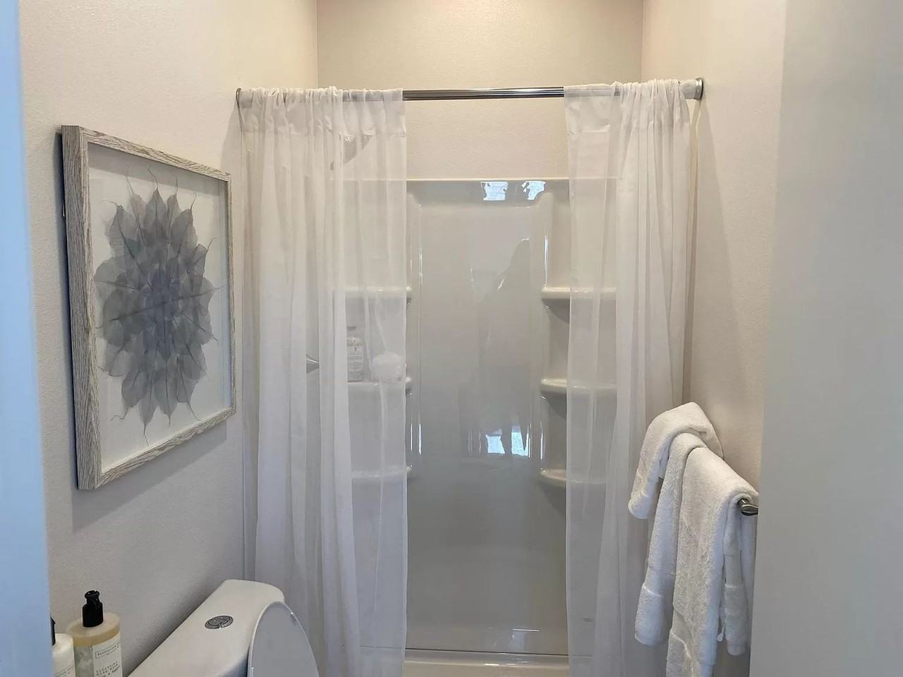 2187 Everett Ave #4 - Photo 5 of 12