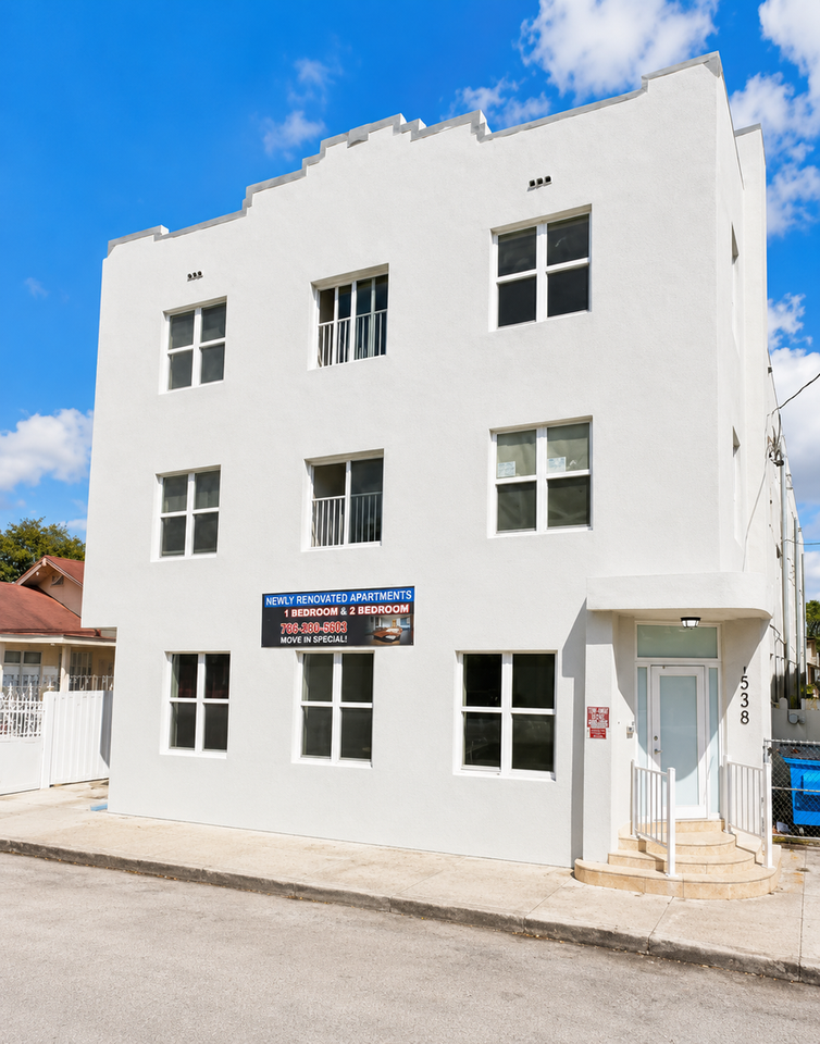 1051 Nw 2nd St #16