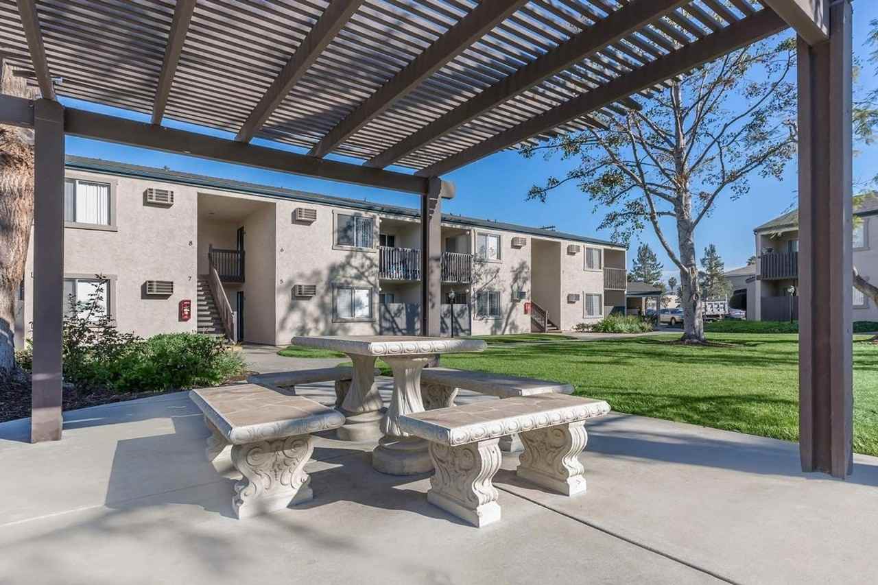 The Pines Apartments - Photo 6 of 23