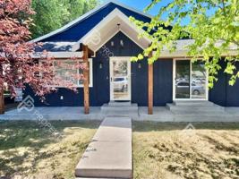 featured image of 221 W 5th St