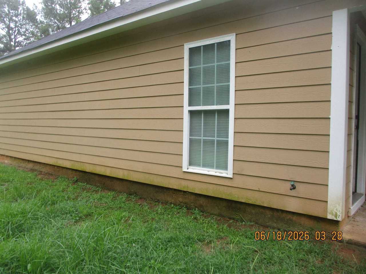 3907 Ipswitch Ln - Photo 2 of 11