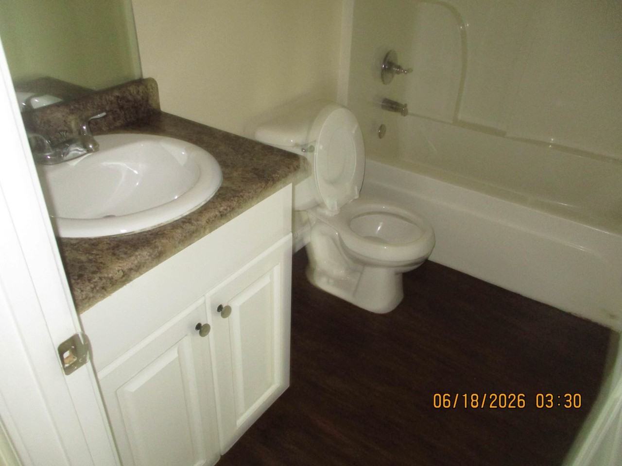 3907 Ipswitch Ln - Photo 5 of 11