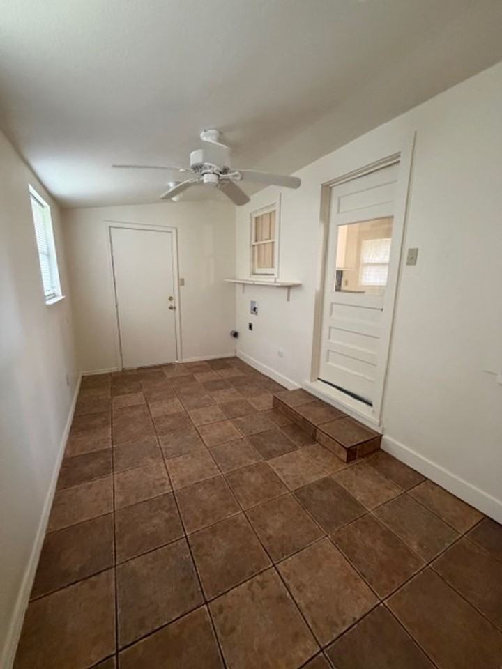 1913 Jeran Dr - Photo 6 of 11