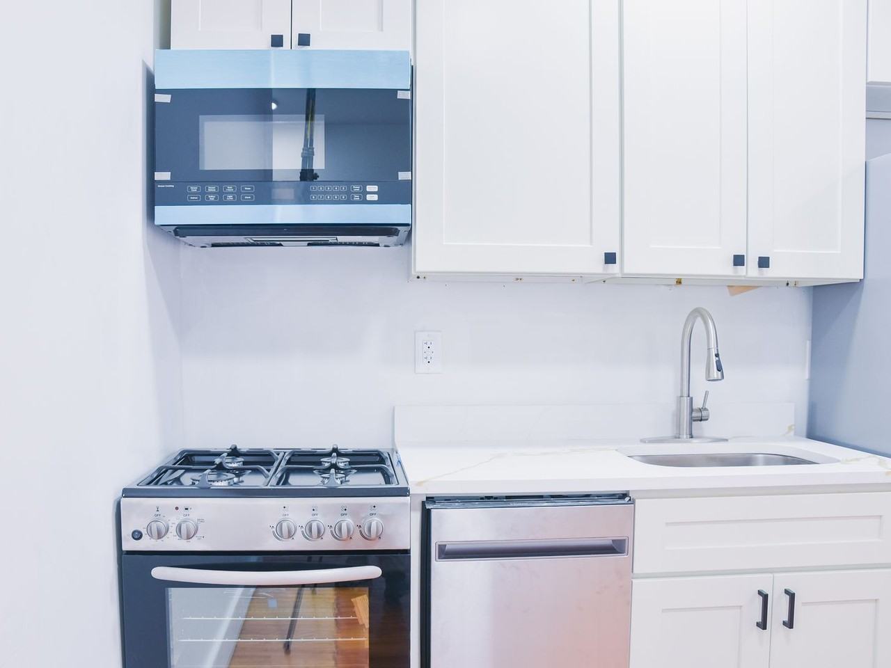 601 West 181st Realty LLC - Photo 6 of 19