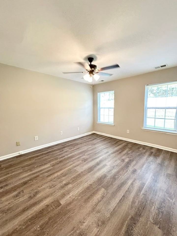 117 Verano Ct - Photo 5 of 10