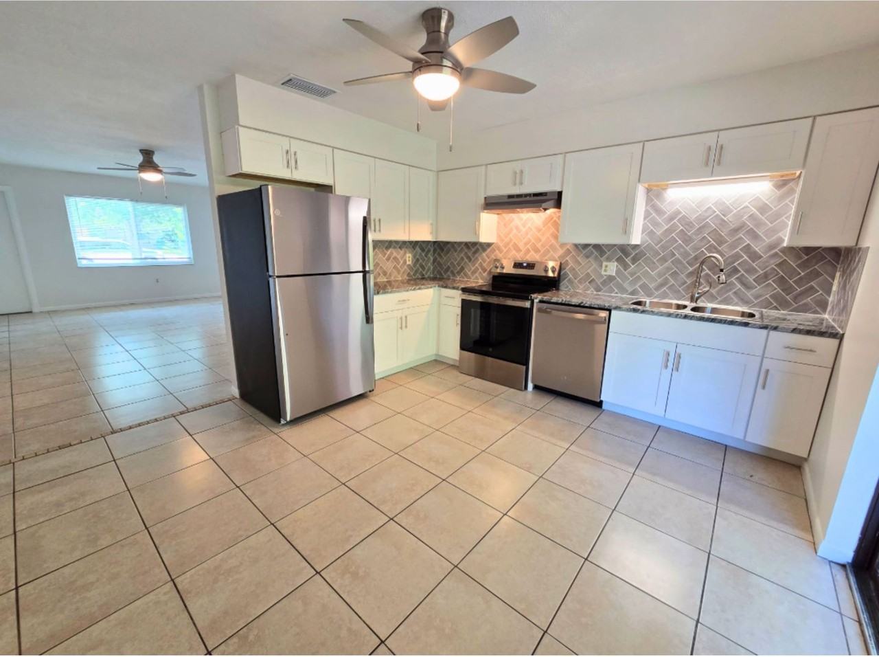 5417 Desoto Pl - Photo 4 of 22
