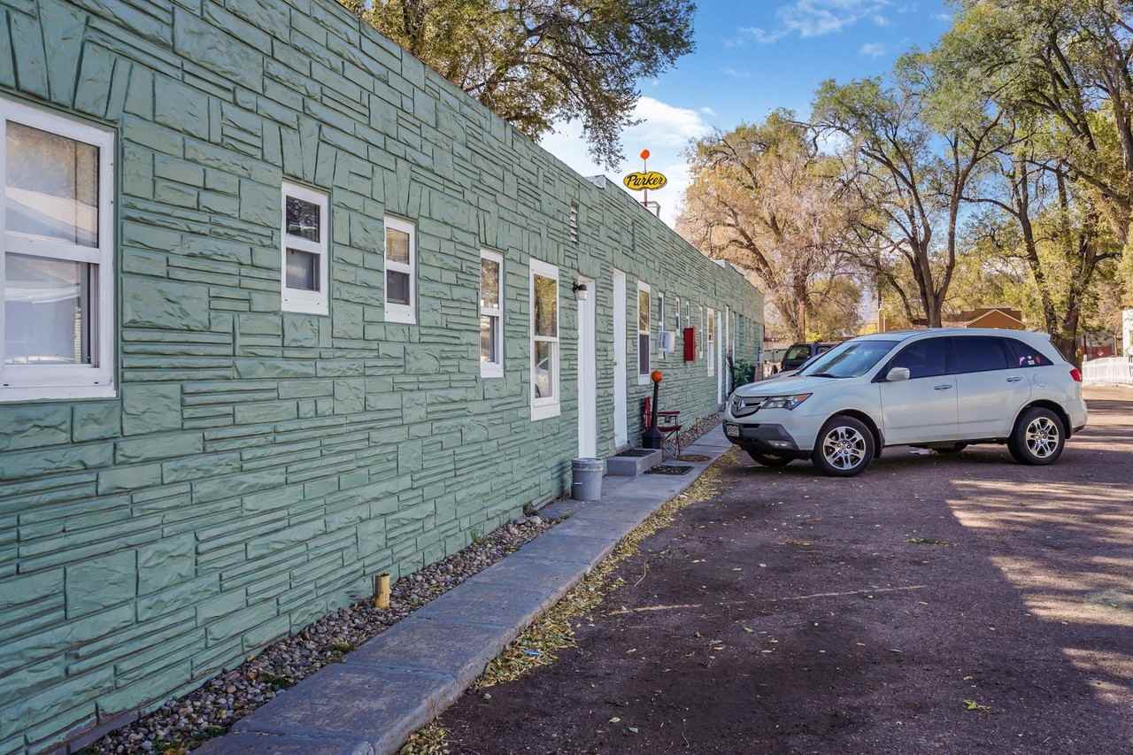 Swope Ave Apartments - Photo 2 of 19