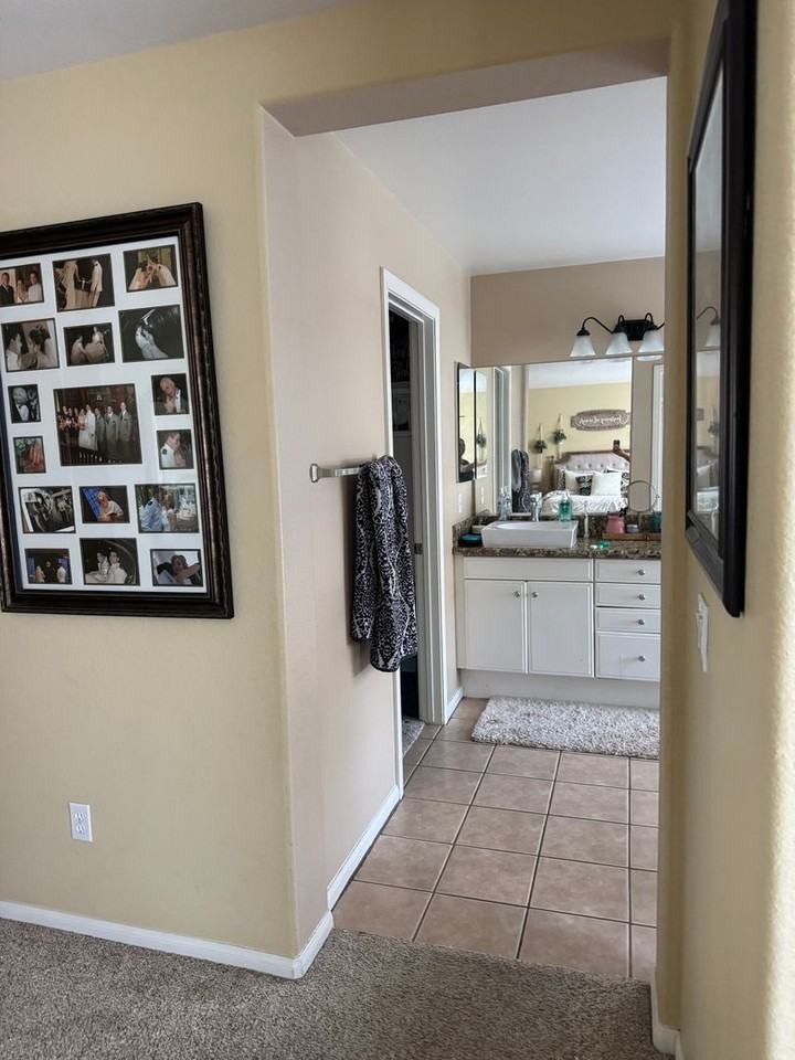 11567 Creekstone Ln - Photo 3 of 18