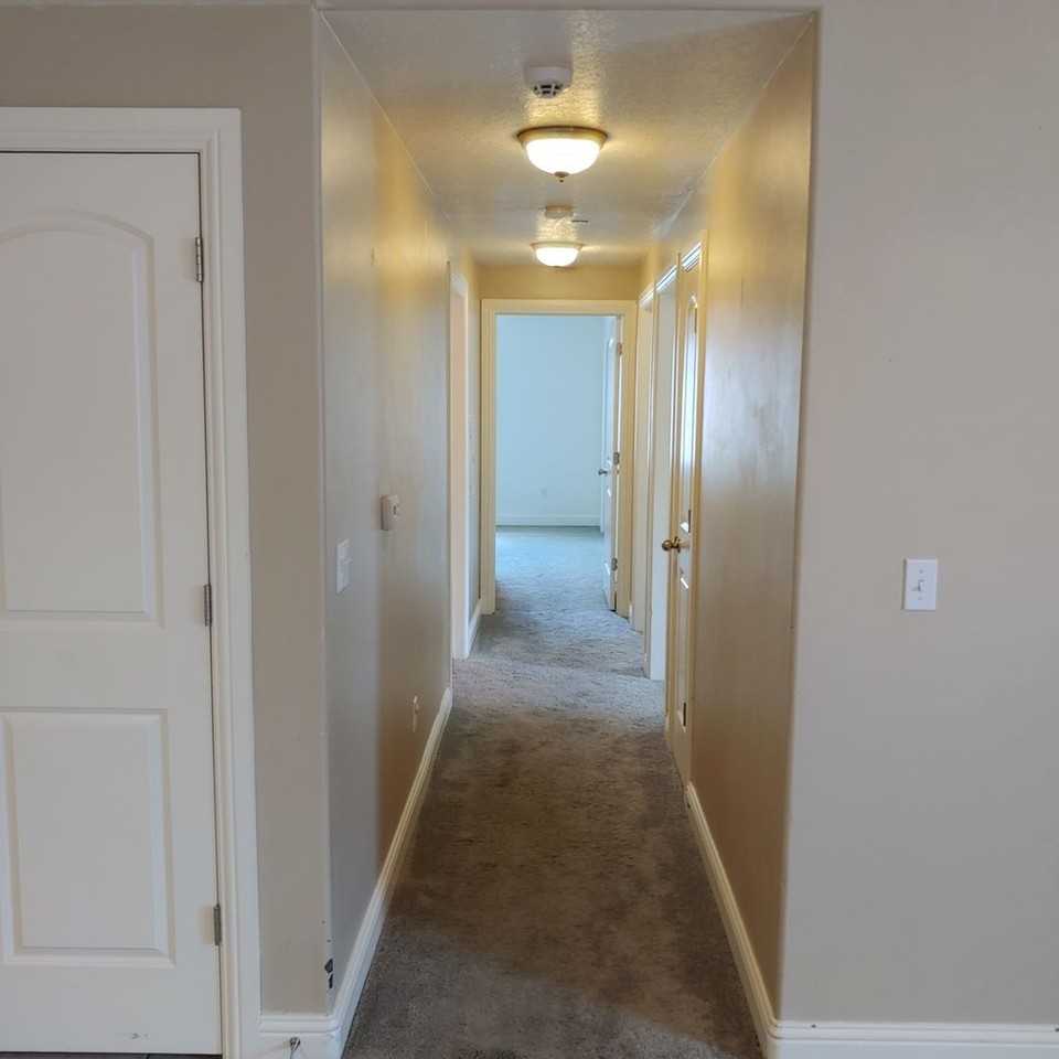 165 S Pleasant Grove Blvd #38 - Photo 5 of 20