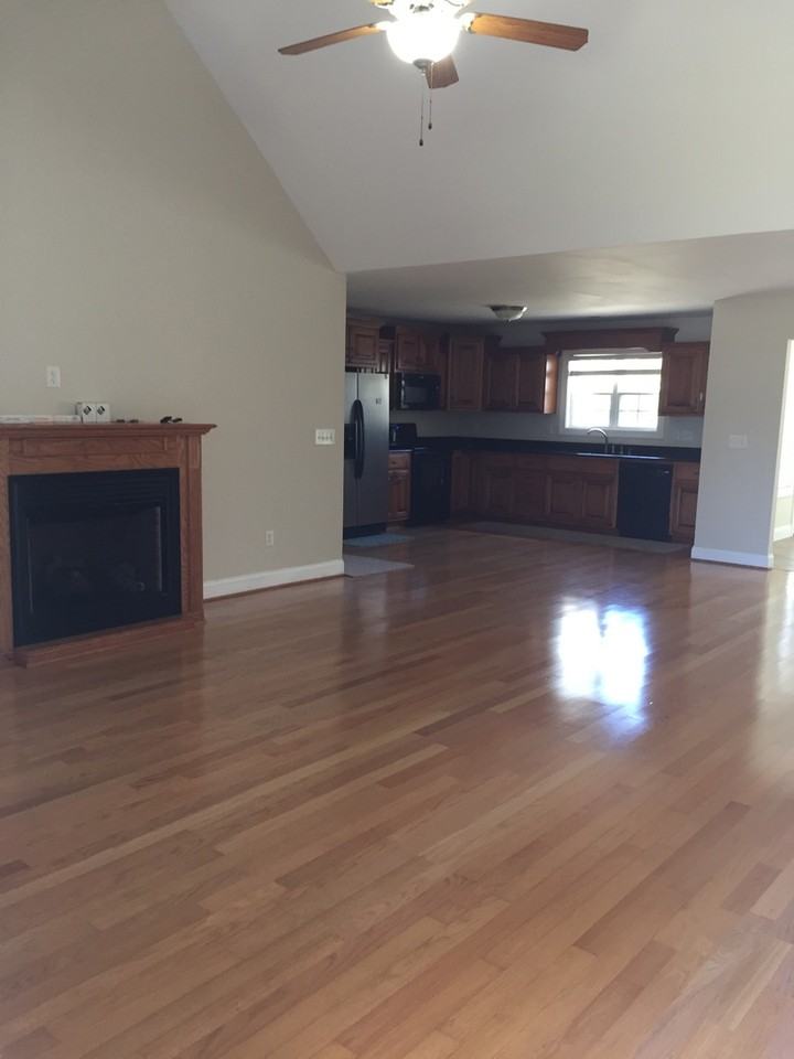 7 Royal Oak Dr Ne - Photo 4 of 14