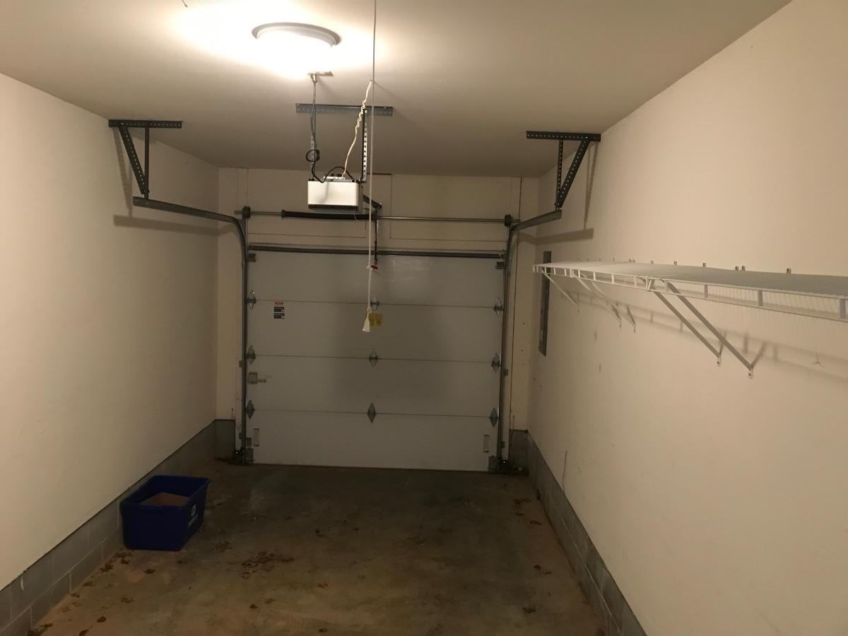 121 Oak Hill Ln - Photo 3 of 14