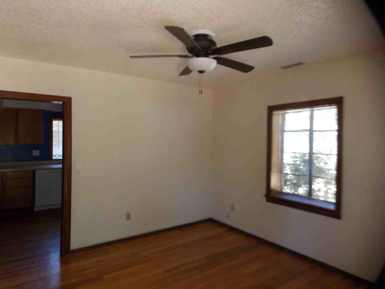 3125 N Alta Vista Dr - Photo 5 of 7