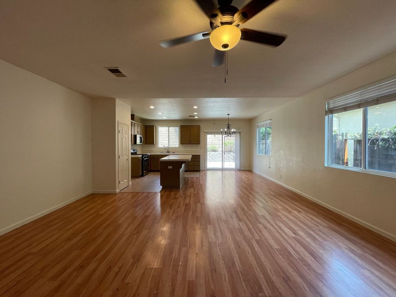 3976 Anastasia Ln - Photo 3 of 23