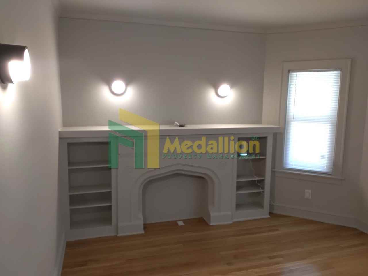 9418 S Ada St - Photo 7 of 39