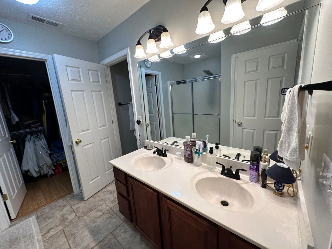 516 Millpond Rd - Photo 5 of 15
