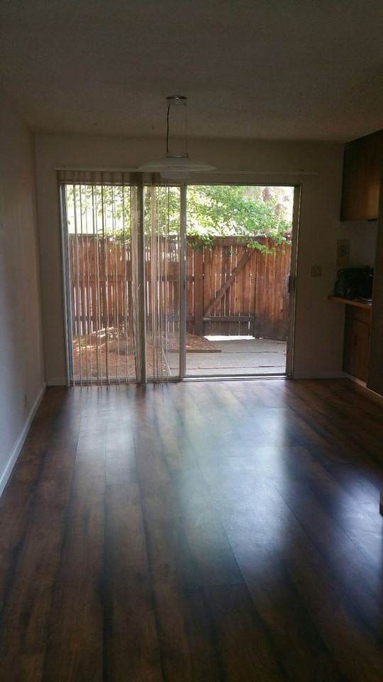 2011 Alta Loma St - Photo 4 of 12