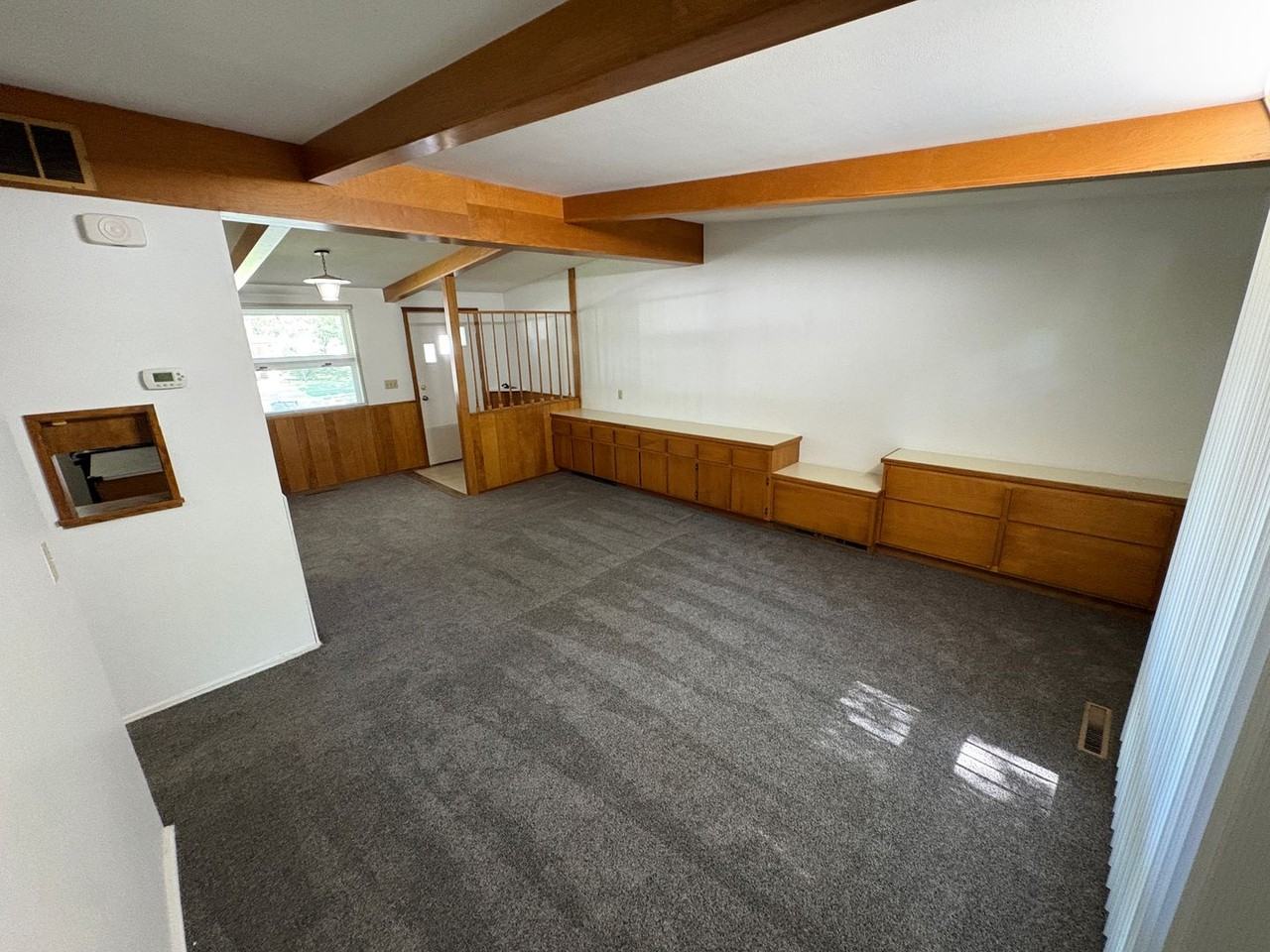 632 Eastborough Ln - Photo 6 of 26