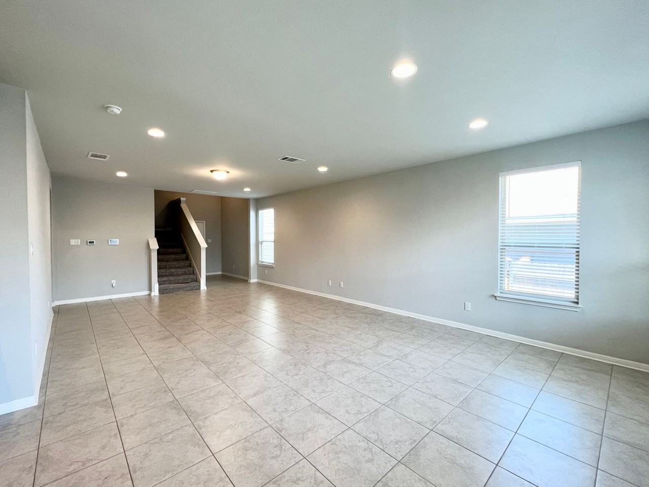 128 Old Stagecoach Rd - Photo 3 of 16