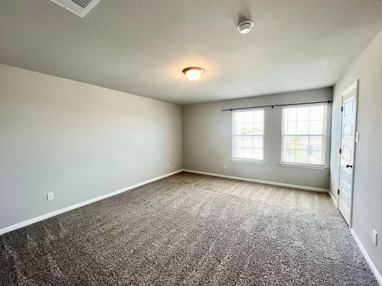 128 Old Stagecoach Rd - Photo 6 of 16