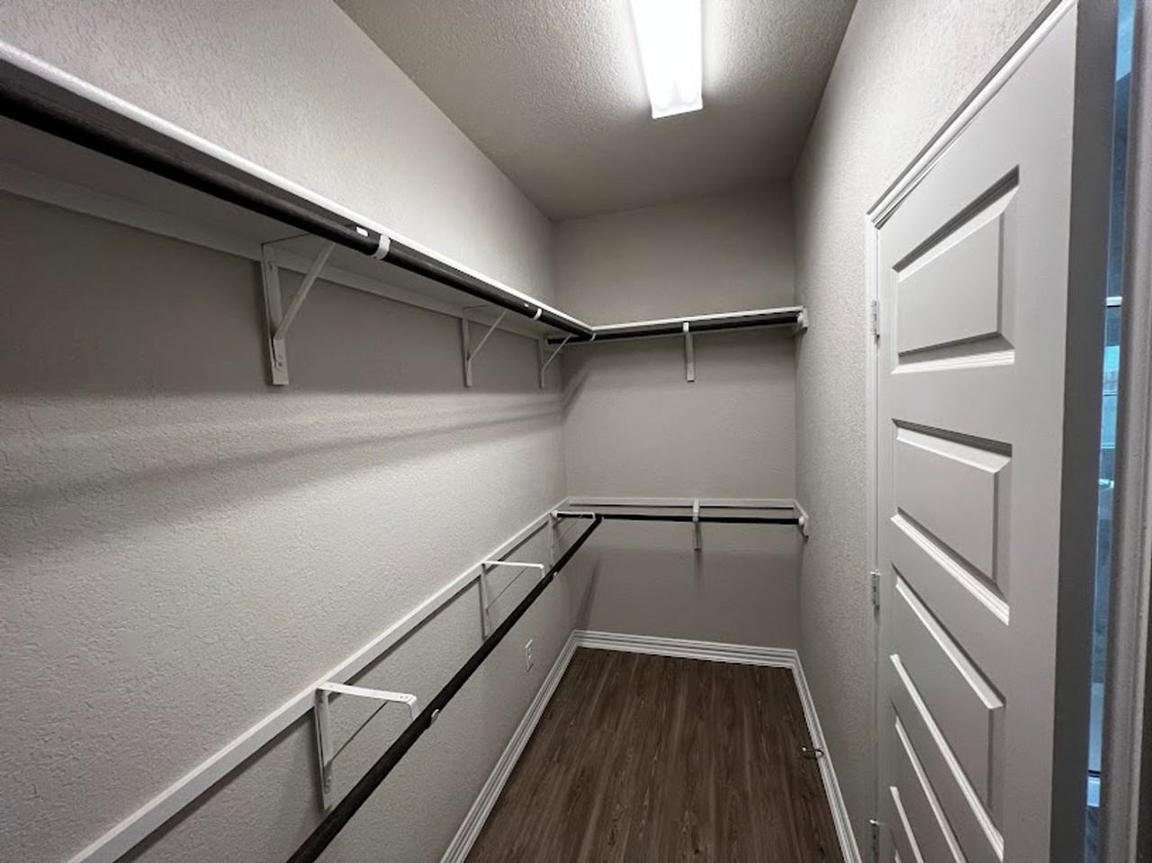 9310 Frio Lndg - Photo 7 of 26