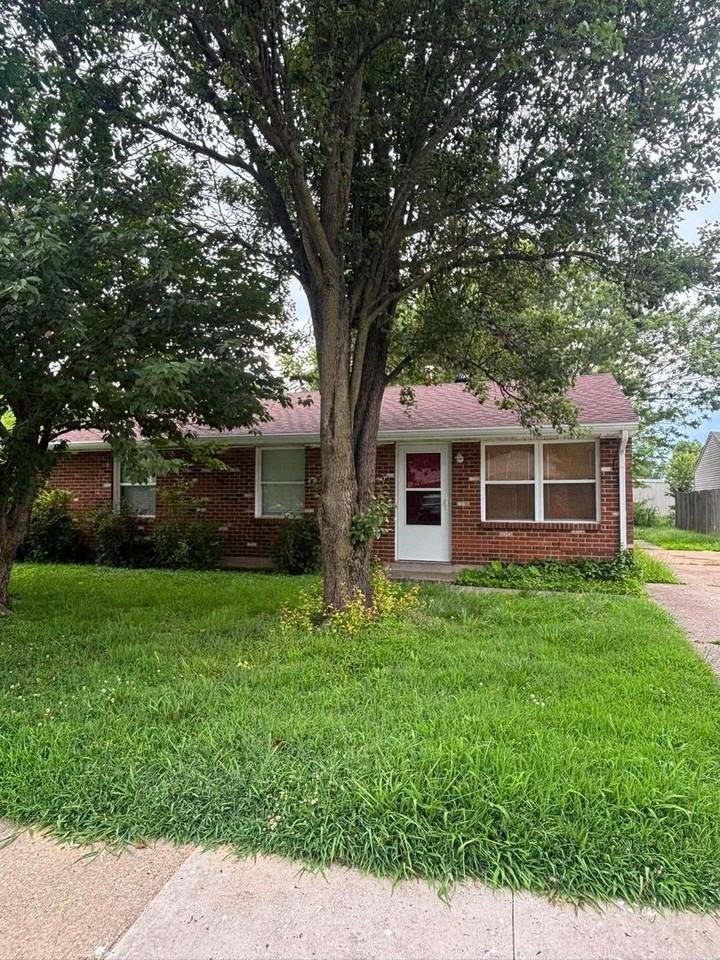 2513 Strickland Dr - Photo 7 of 7