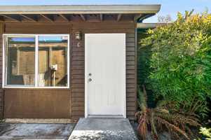 featured image of 417 22nd St Se