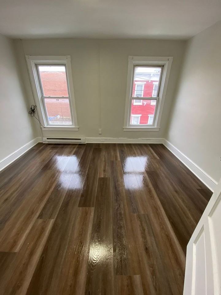 729 Mcilvain St - Photo 5 of 13
