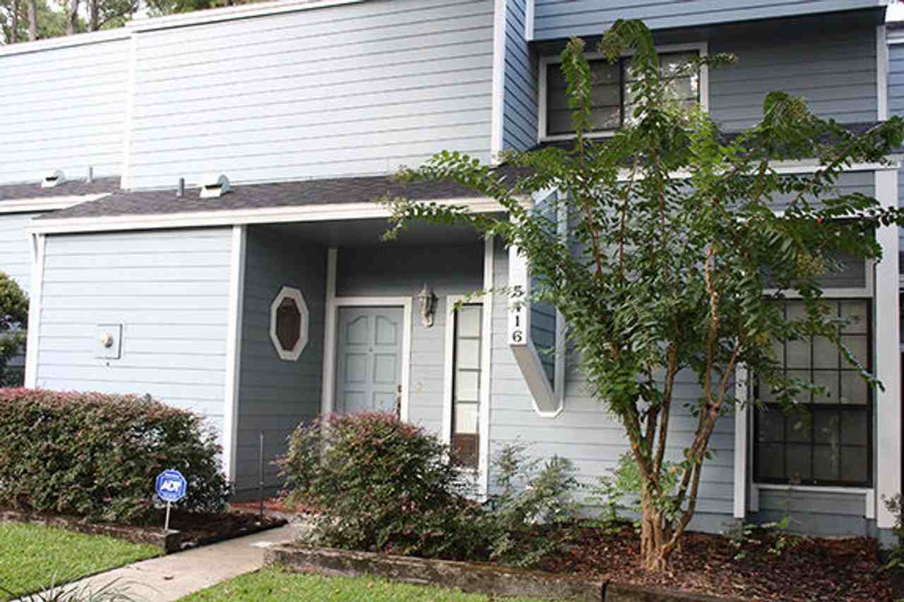 5416 Nw 9th Ln - Photo 2 of 20