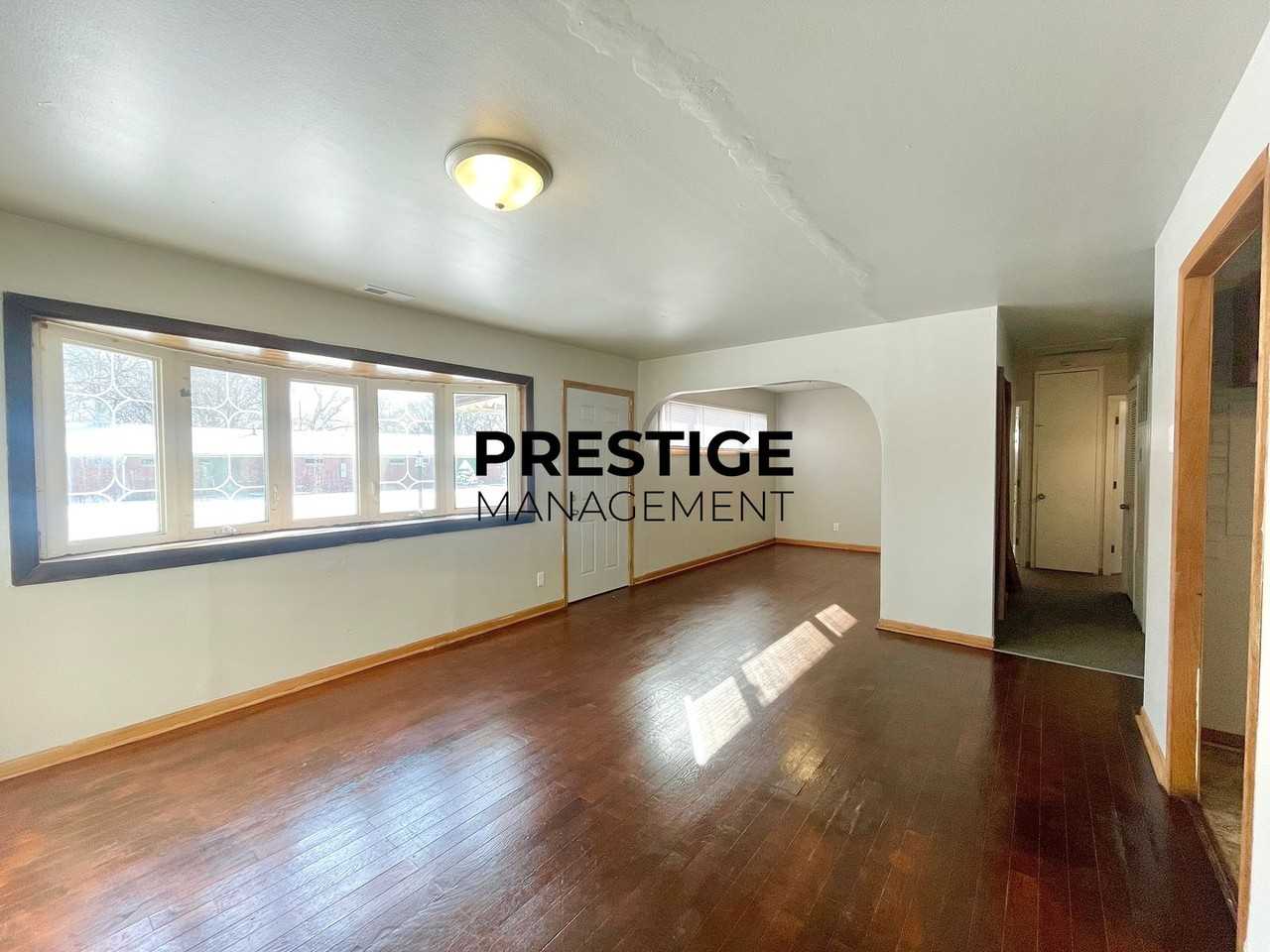 2232 Whitcomb St - Photo 3 of 9