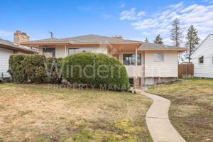 featured image of 40 E Longfellow Ave