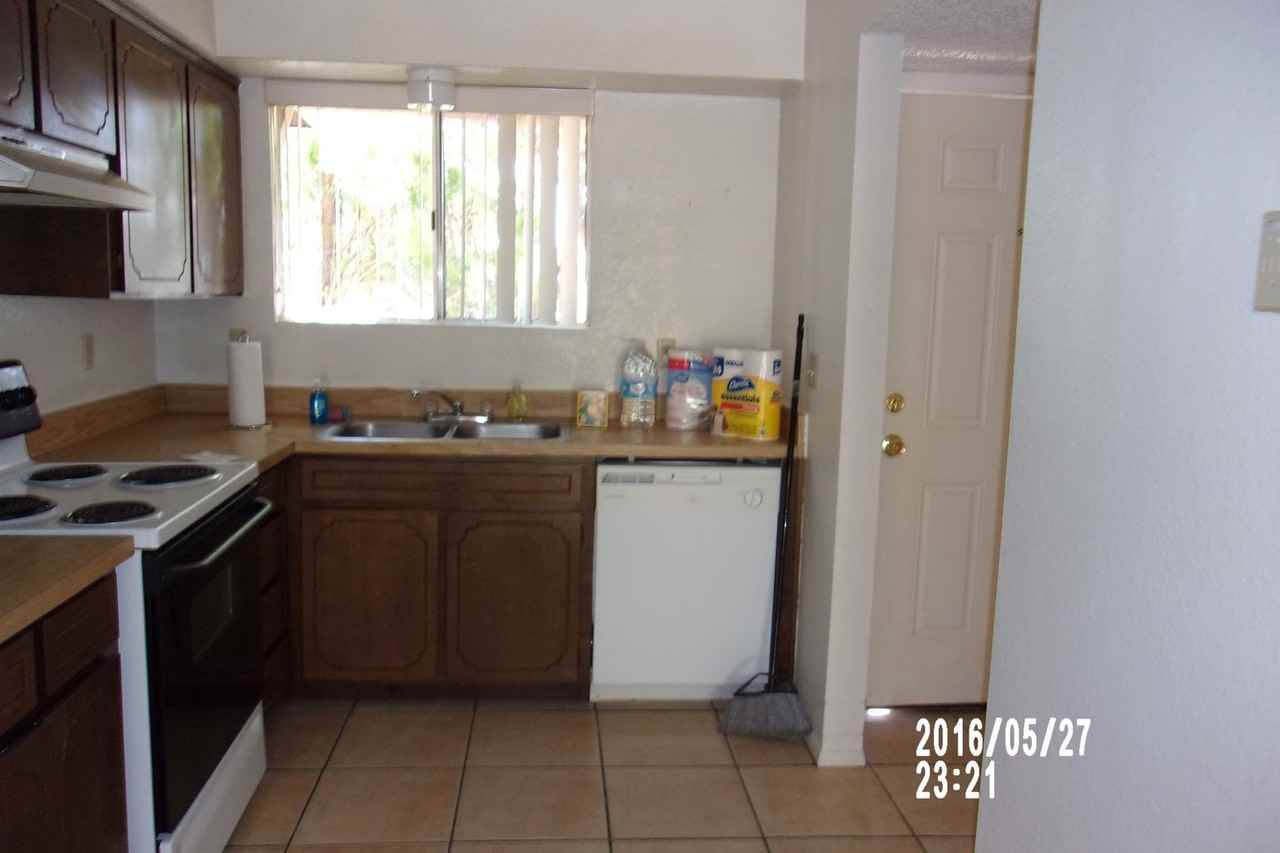 1330 Plaza Merito #B - Photo 6 of 16