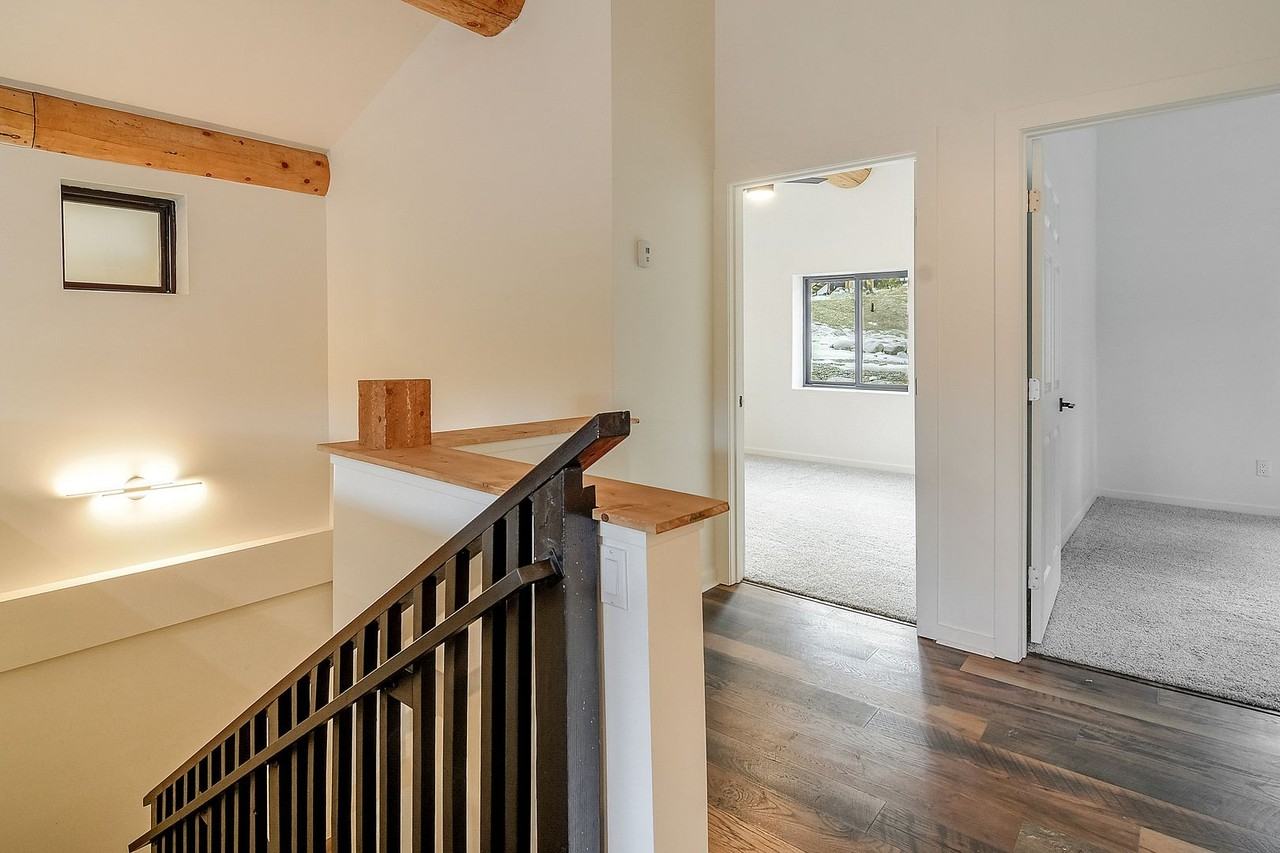 148 N Aspen St - Photo 6 of 31