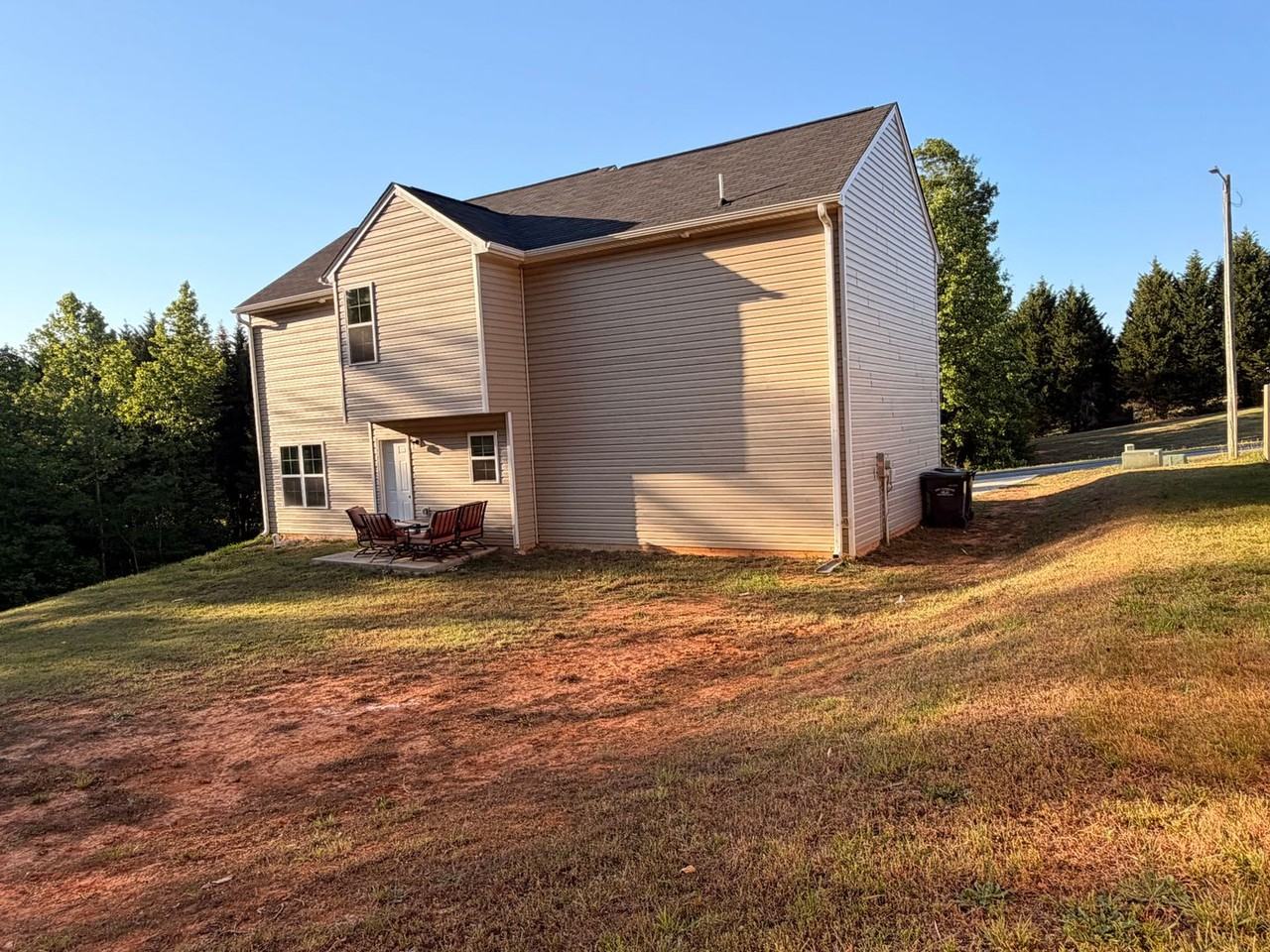 948 Brentwood Park Ln - Photo 3 of 44