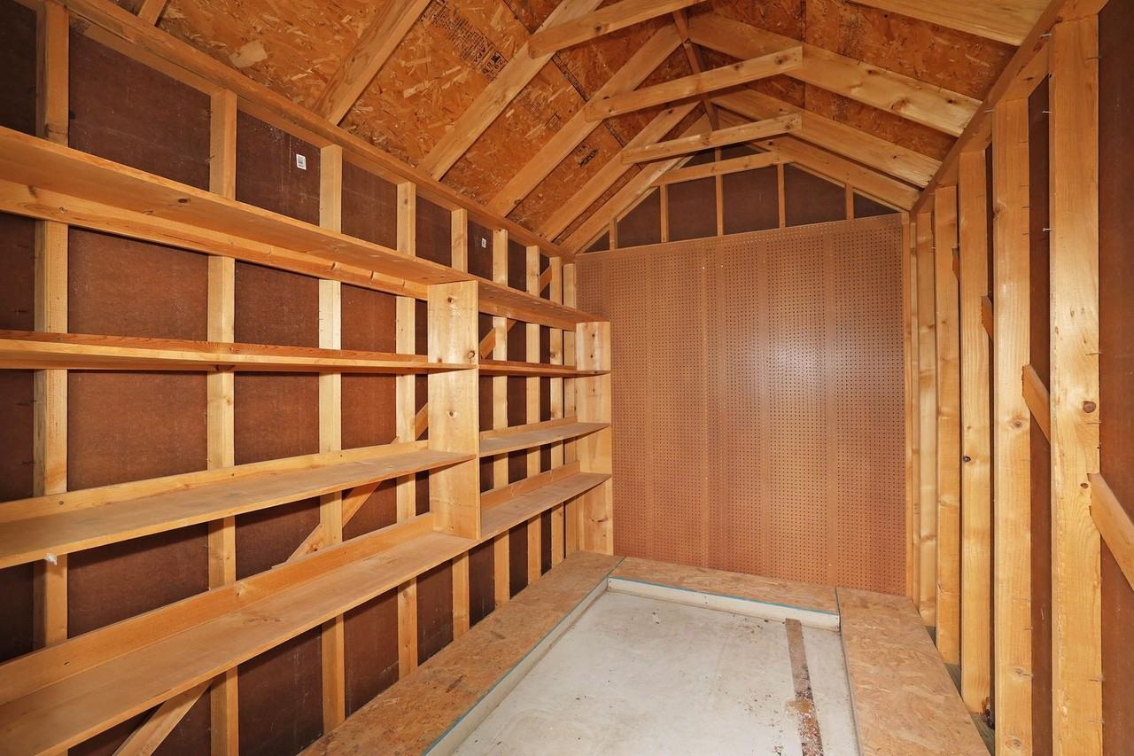 6802 Thunder Rd - Photo 5 of 34