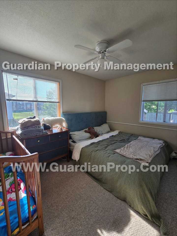 7660 Edgewood Dr - Photo 7 of 8