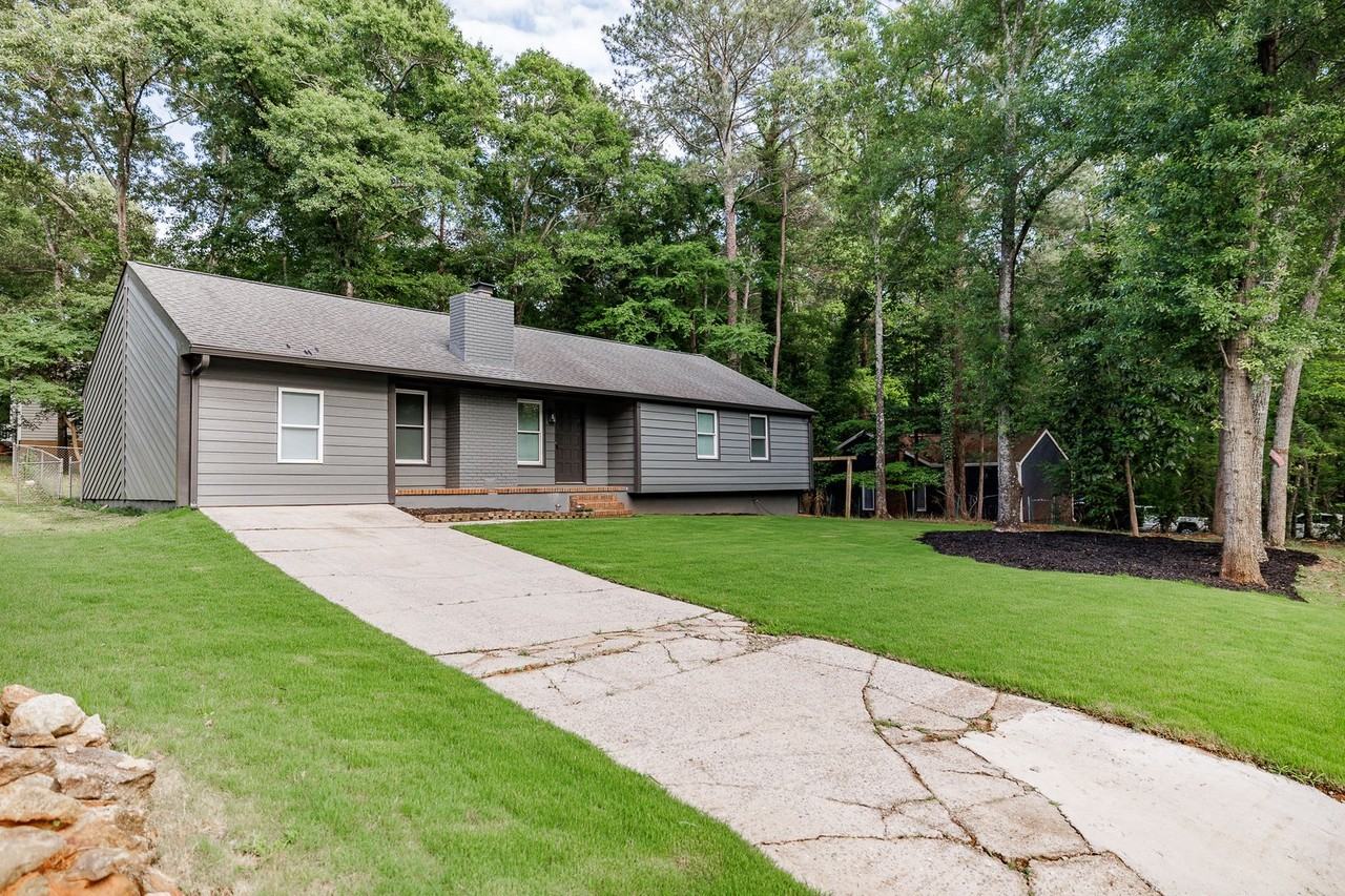 315 Ansley Dr - Photo 4 of 41