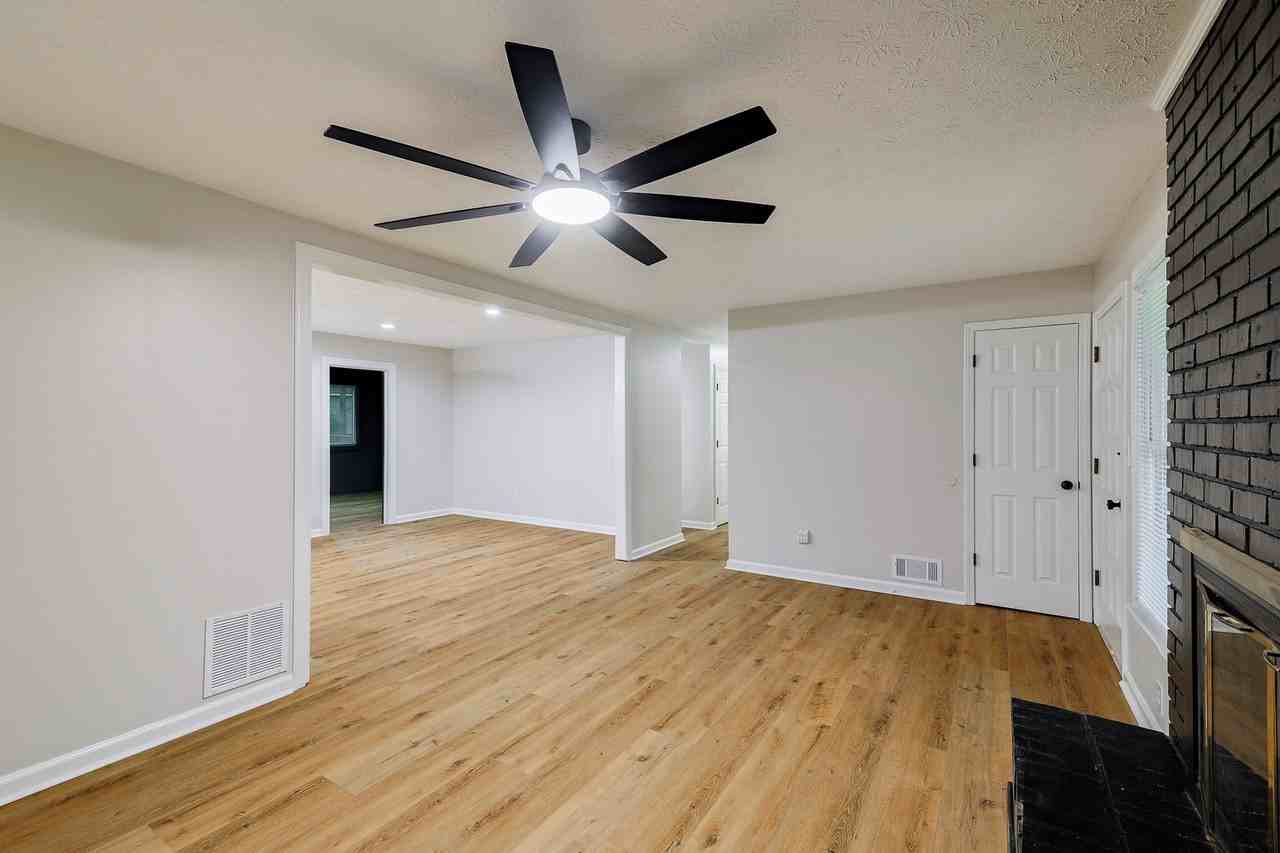 315 Ansley Dr - Photo 7 of 41