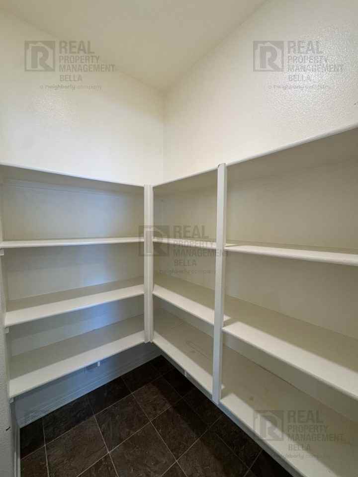 27576 Cloudy Peak Way - Photo 7 of 45