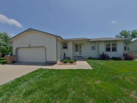 650 S Highland Dr - Photo 1 of 1
