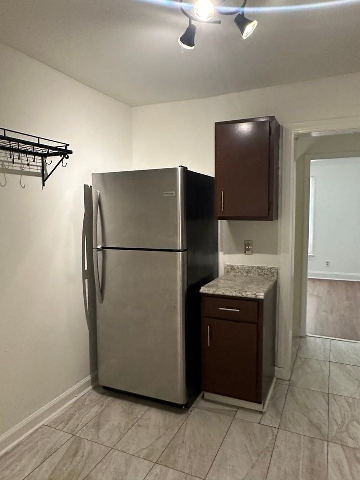 2831 Tully Sq #B - Photo 3 of 12
