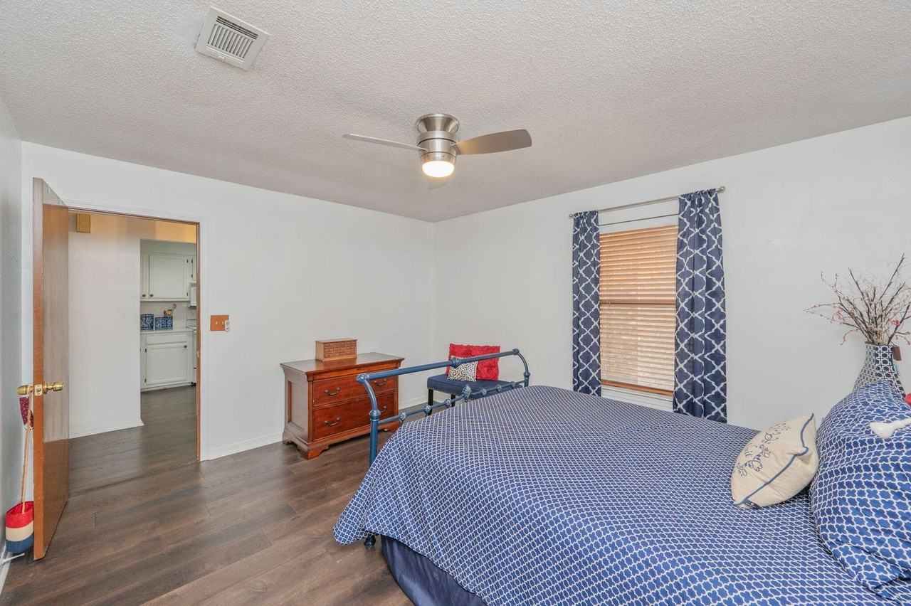 39 Hidden Cove Cir - Photo 6 of 29