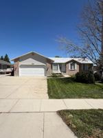 featured image of 3924 W Dunkeld St