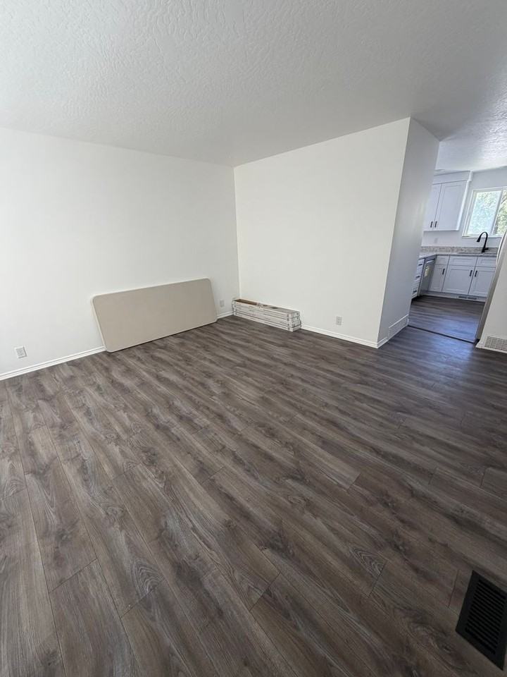 3924 W Dunkeld St - Photo 2 of 33