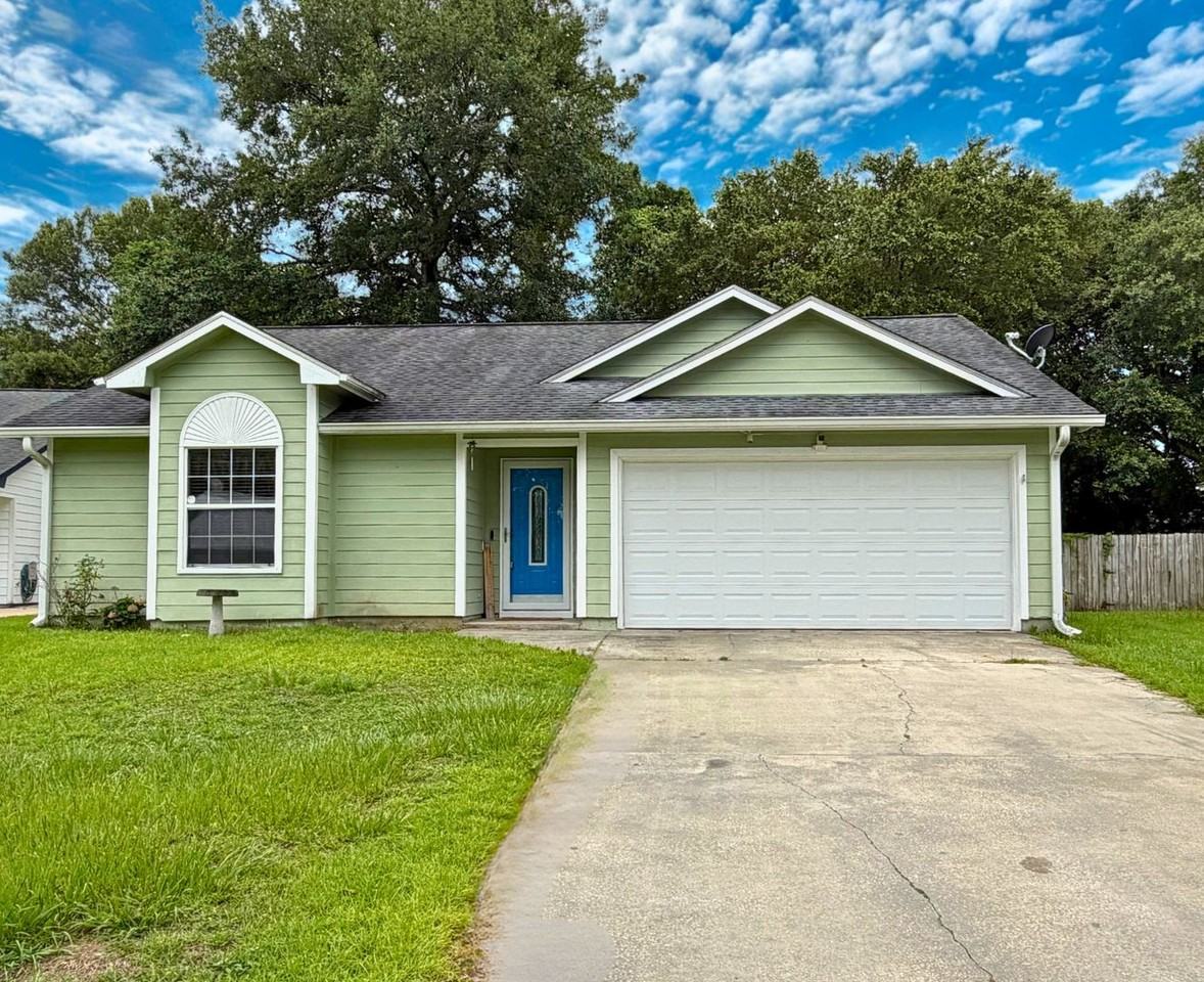 143 Lake Jordan Blvd - Photo 2 of 22