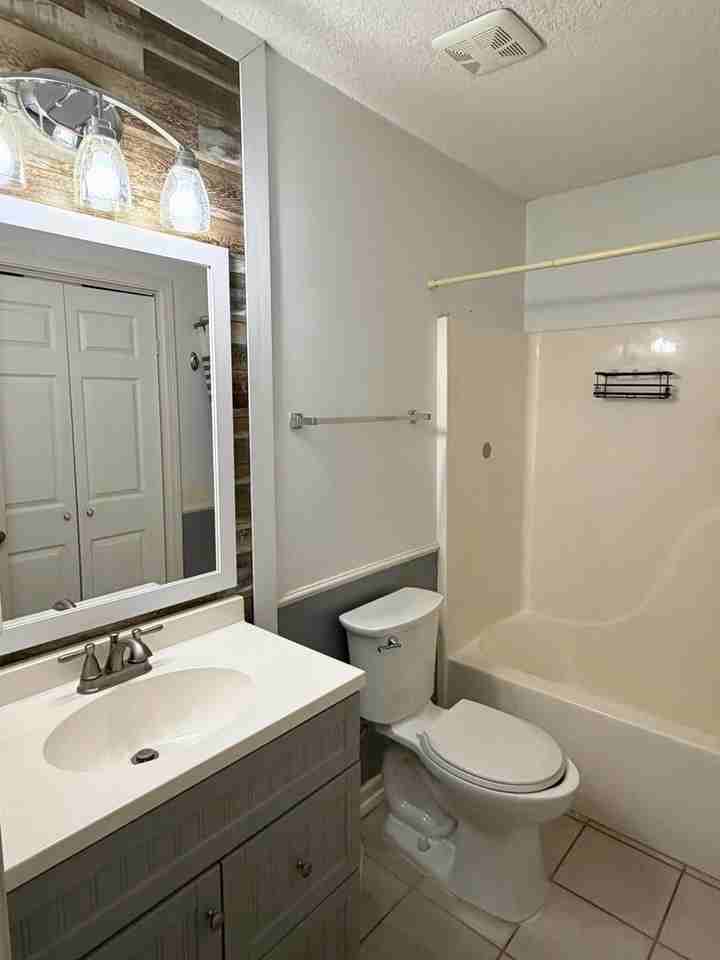 143 Lake Jordan Blvd - Photo 5 of 22