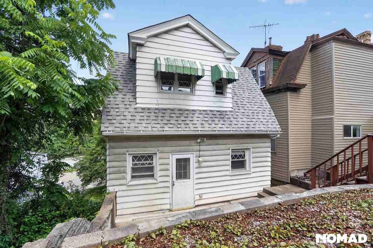 1117 Chartiers Ave - Photo 7 of 38