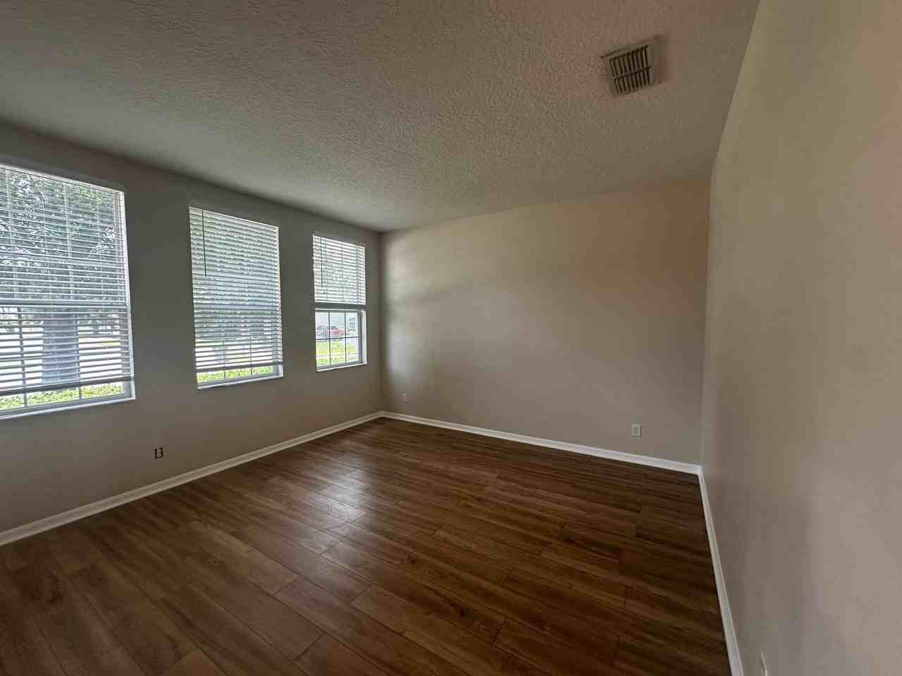 1904 Candlenut Cir - Photo 2 of 23