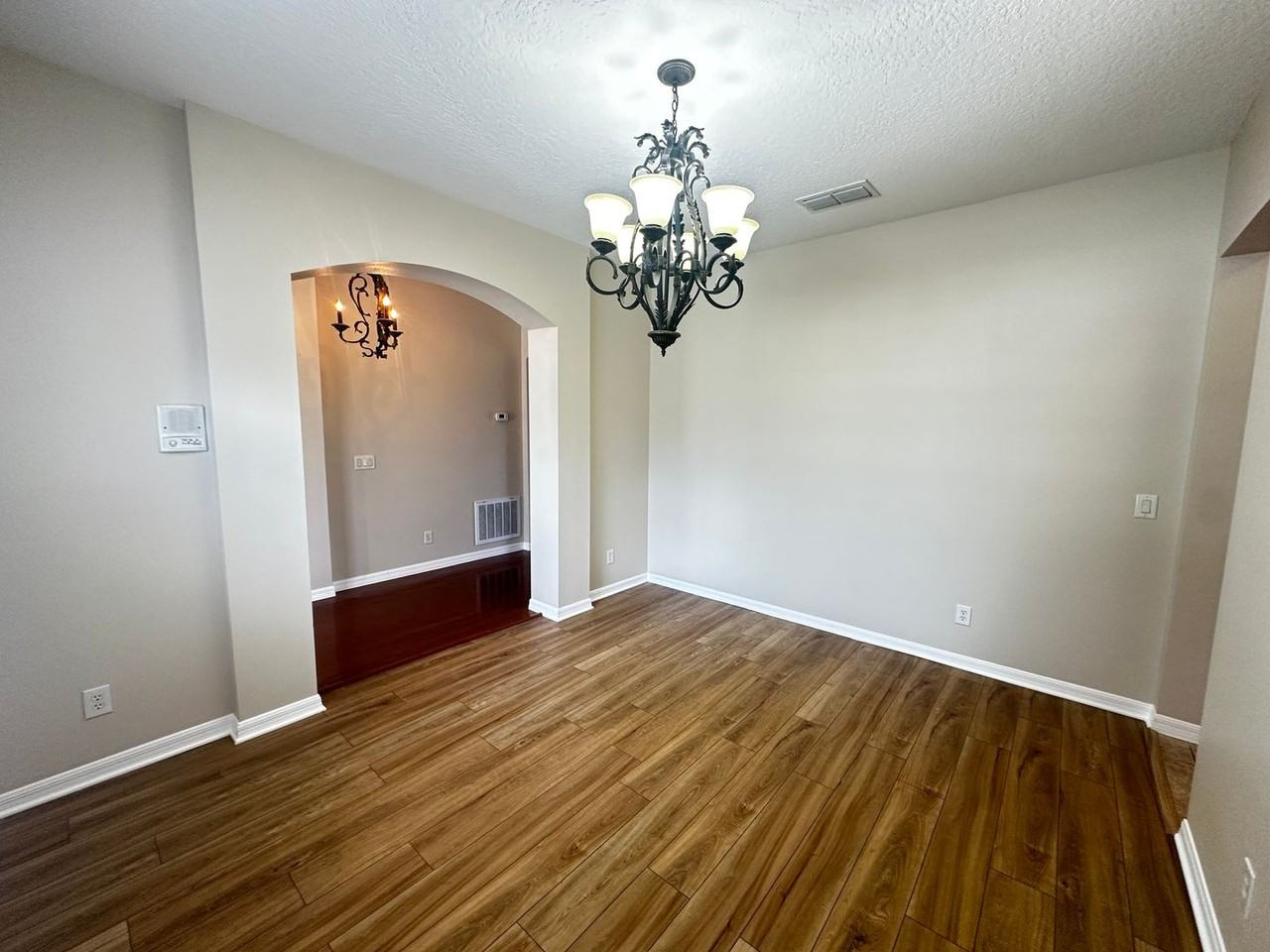1904 Candlenut Cir - Photo 5 of 23